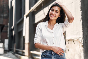 Camisa blanca de algodón